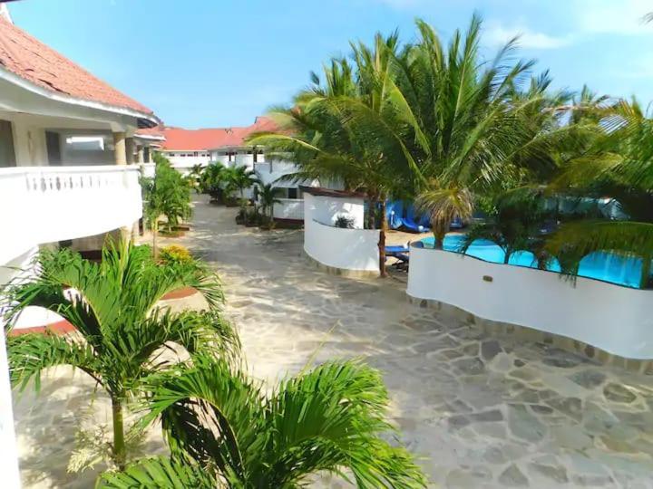 Bedroom Diani Beach Exterior photo